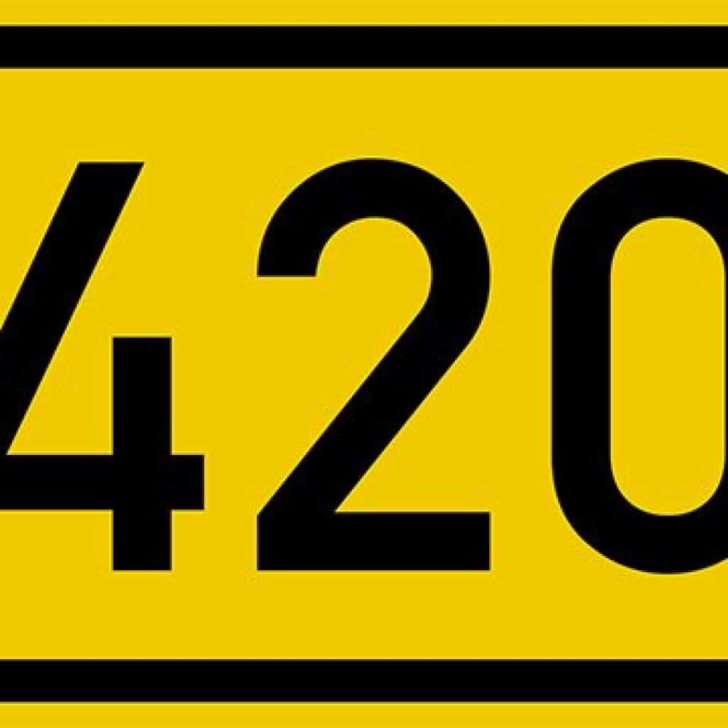 חגיגות 420
