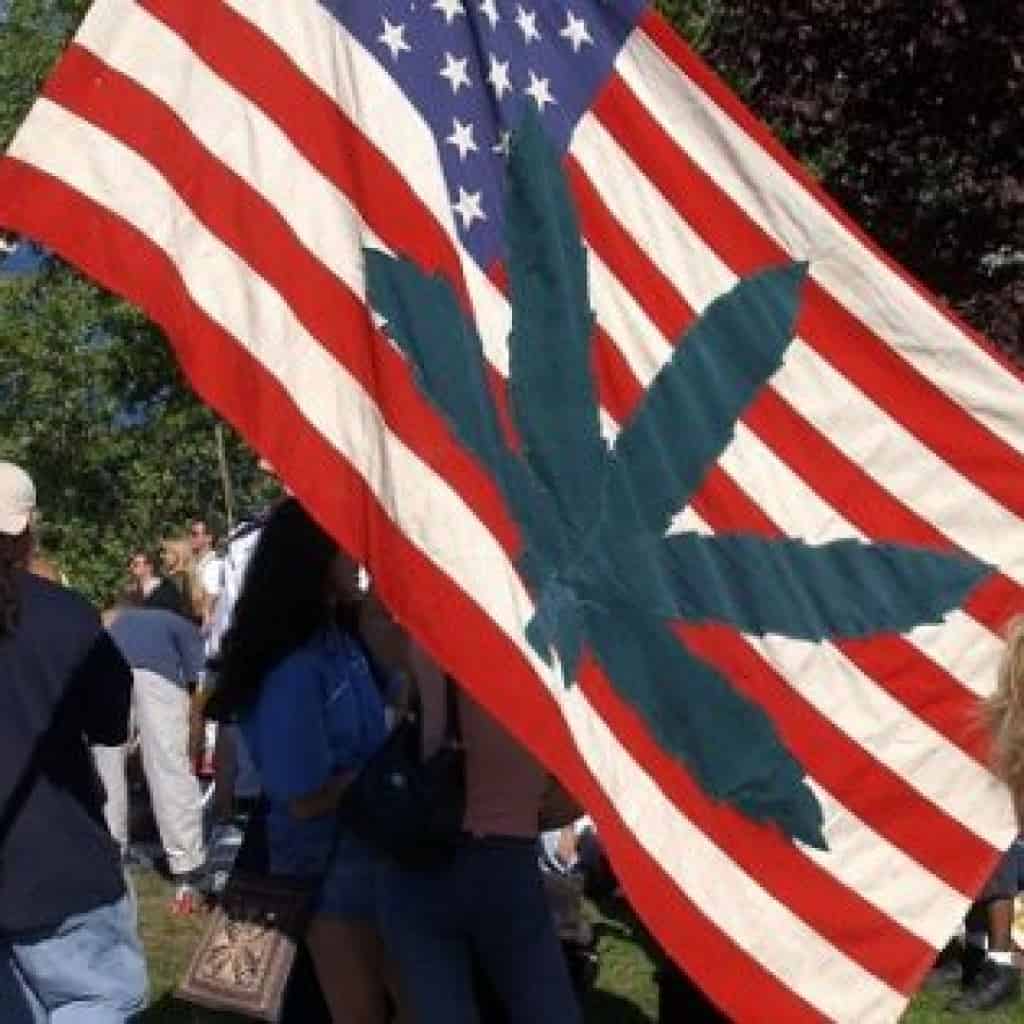 גדל ארה"ב קנאביס - לגליזציה, ארה"ב