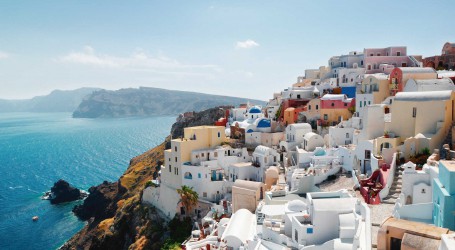 הפתרון של יוון למצוקה הכלכלית: חממות ענק לגידול קנאביס רפואי כבר ב-2018