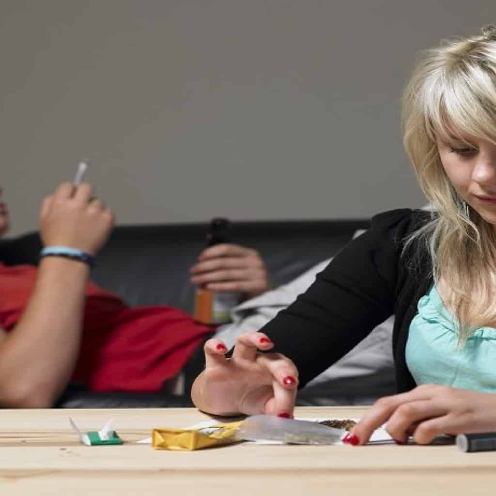 קנאביס צעירים גיל ההתבגרות