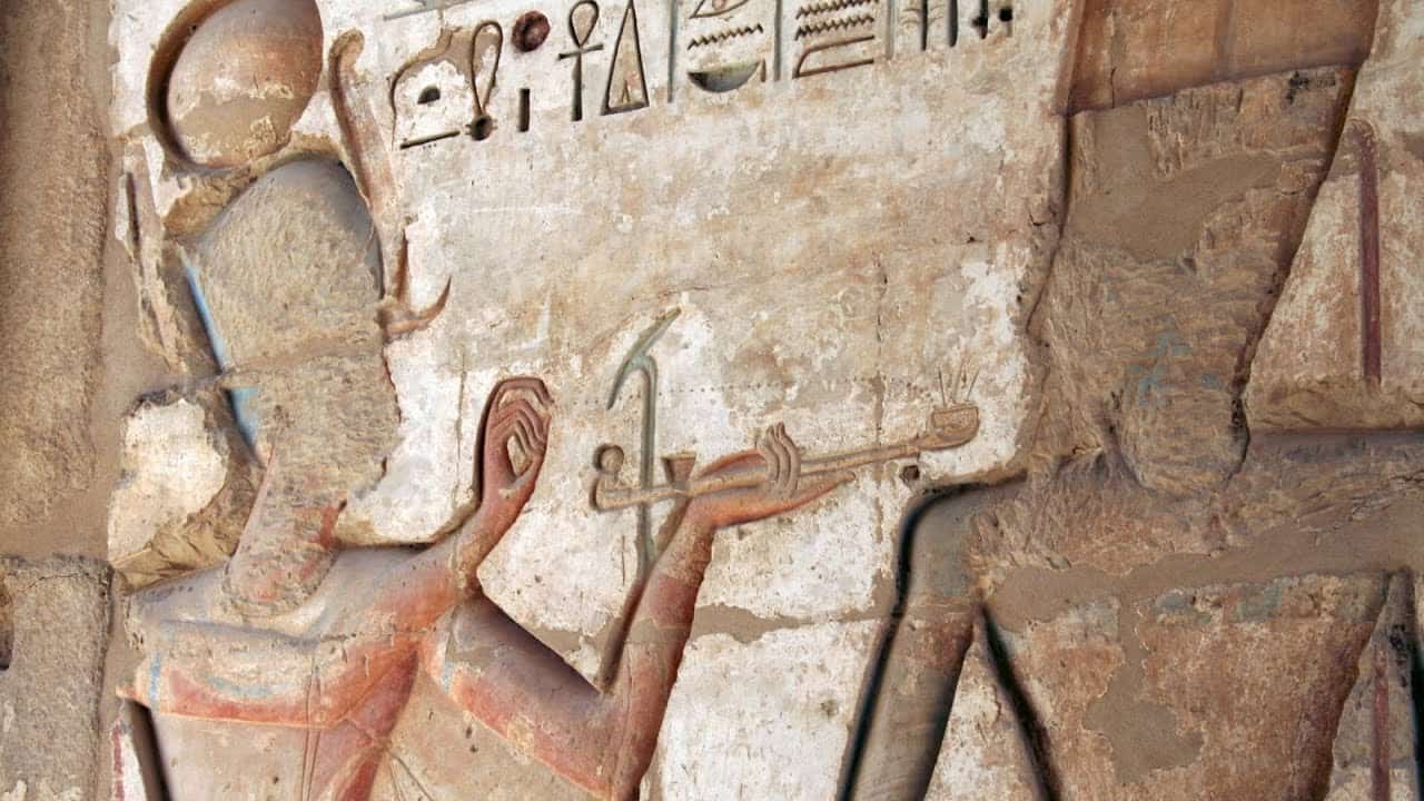 קנאביס בעת העתיקה - לא רק מצרים והודו